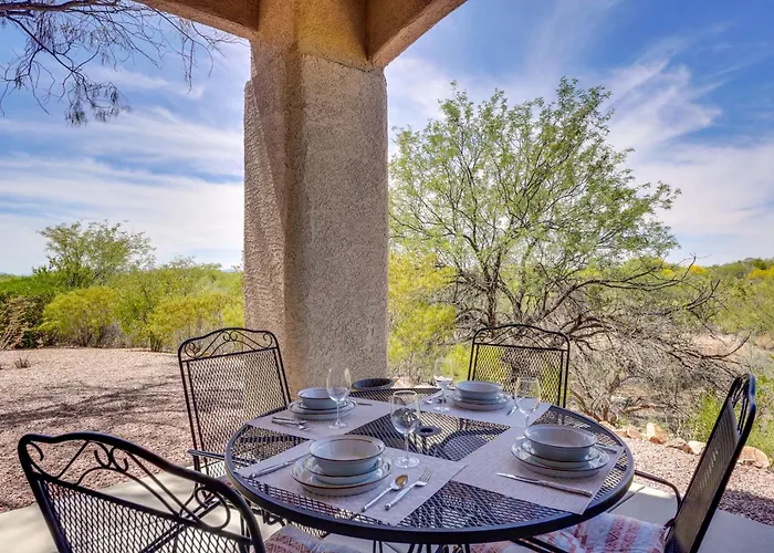 W/ Desert & Mountain Views! *